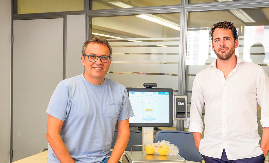 Alberto Gómez y Javier Zaldivar, CEO y responsable técnico de Grabit